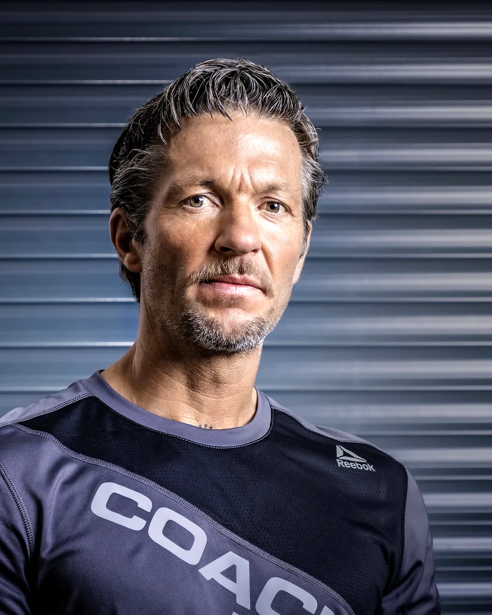 Trainer Mike im Fitnessstudio Schneeberg – Lila Fitness
